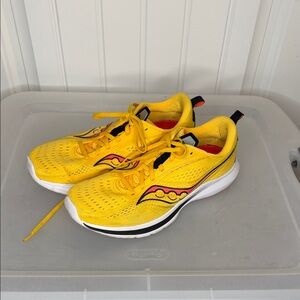 Saucony Men’s Yellow Athletic Shoes